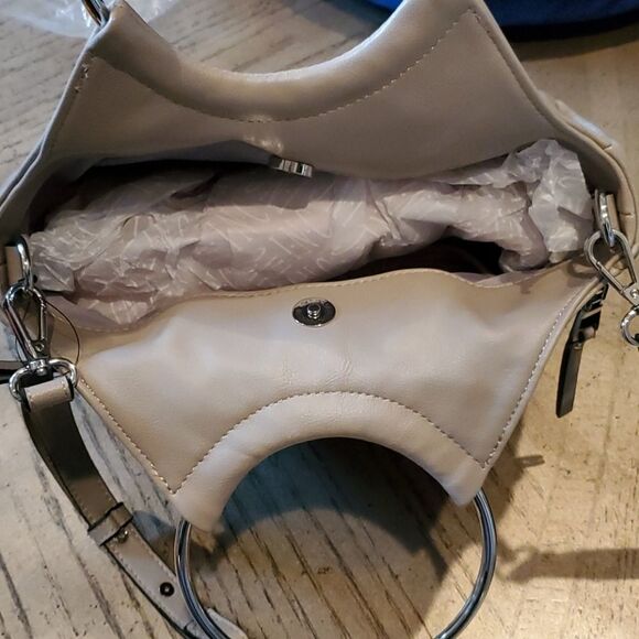 INC modern Crossbody purse NWT. - Picture 6 of 7